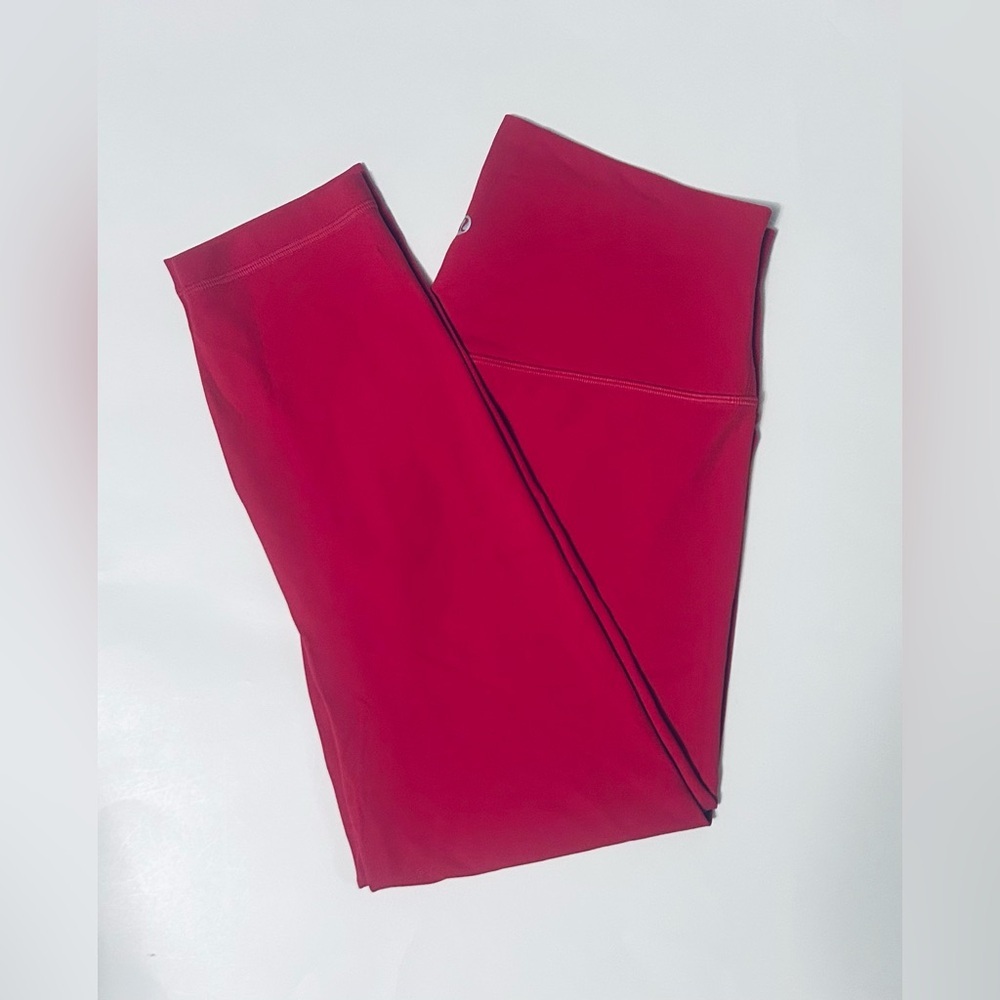 EUC Lululemon Align High-Rise Crop 23"